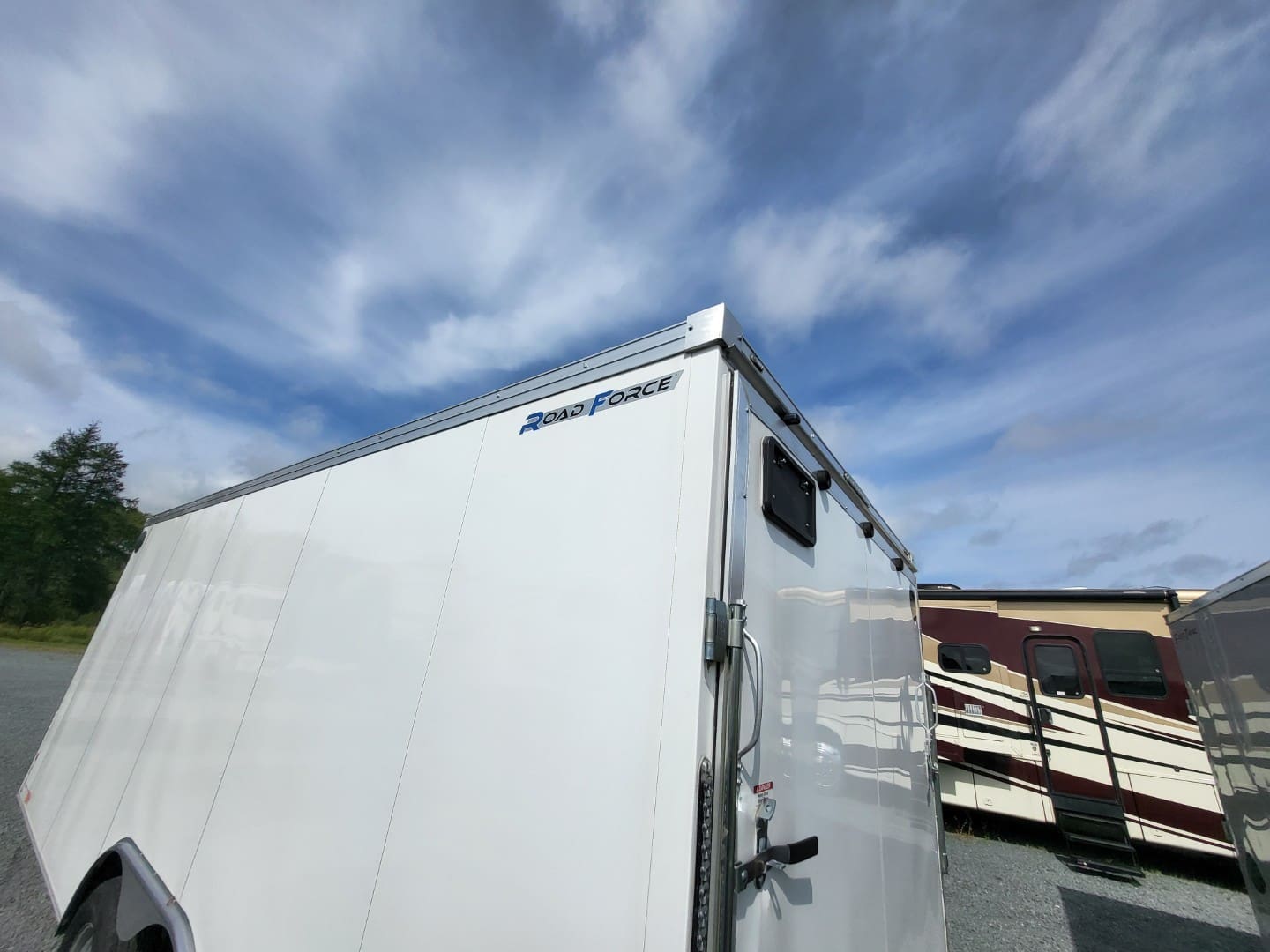 2025 ROAD FORCE RFV8520T3 BY WELLS CARGO | Earlton RV à Earlton, Ontario