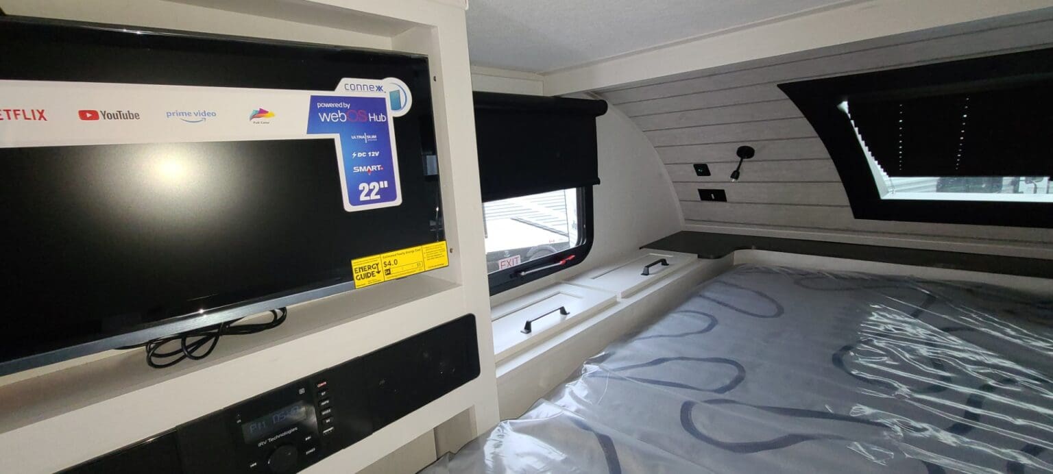 2026 PALOMINO HRHS 8801 | Earlton RV in Earlton, Ontario