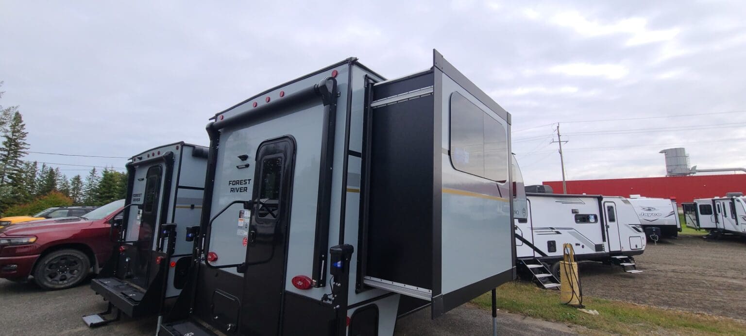 2026 PALOMINO HRHS 2902 FOREST RIVER| Earlton RV in Earlton, Ont