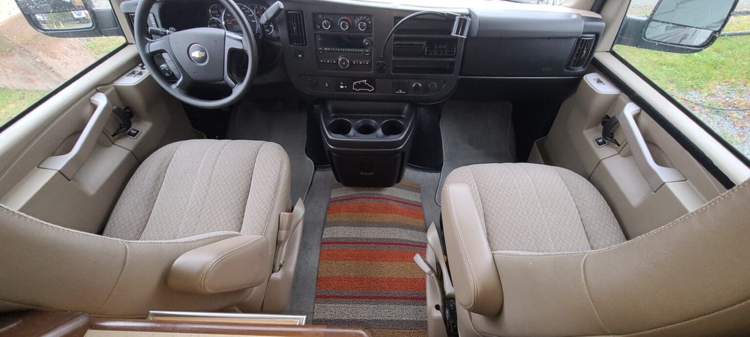 2016 EXPEDITION CONVERSION VAN BY NEW WEST | Earlton RV à Earlton, Ontario